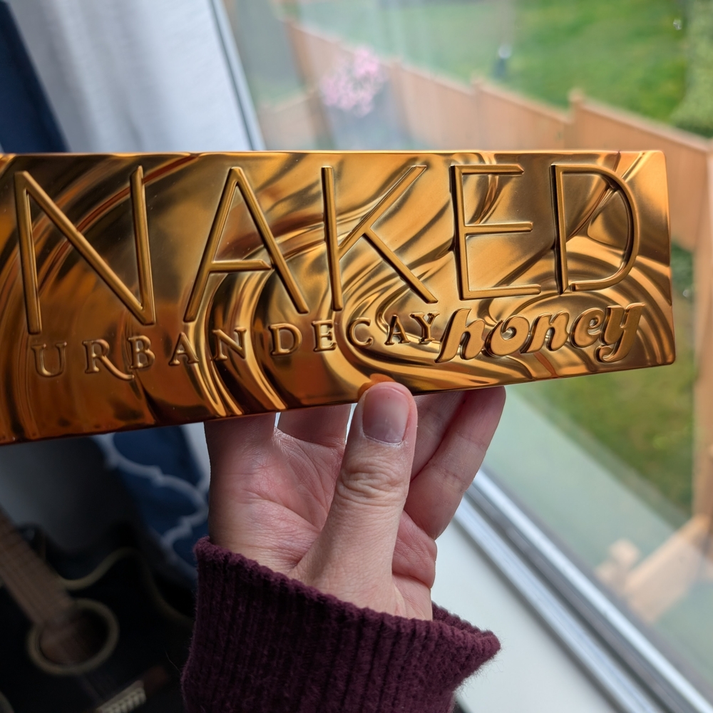 Urban Decay Naked Honey Eyeshadow Palette